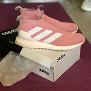 A 16+ PURECONTROL ULTRABOOST SHOES